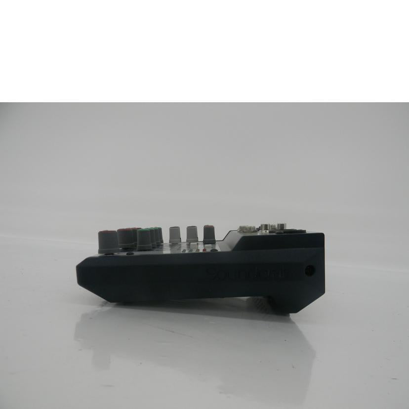 Soundcraft サウンドクラフト/オーディオインターフェース付 ミキシングコンソール/Notepad-5//ABランク/75