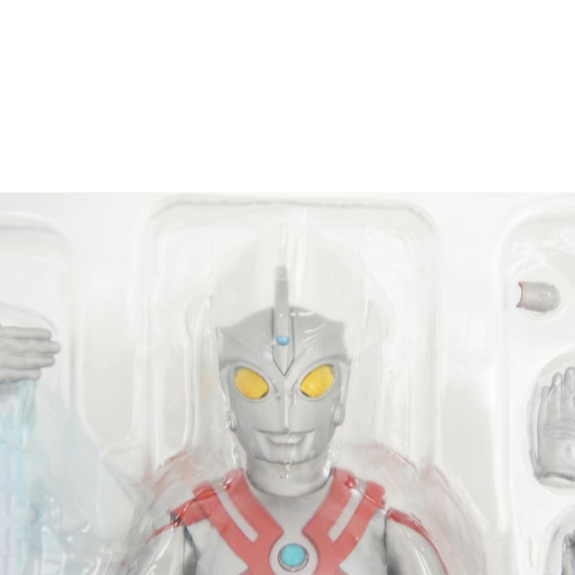 BANDAI バンダイ/S.H.Figuarts ウルトラマンエース//Aランク/19