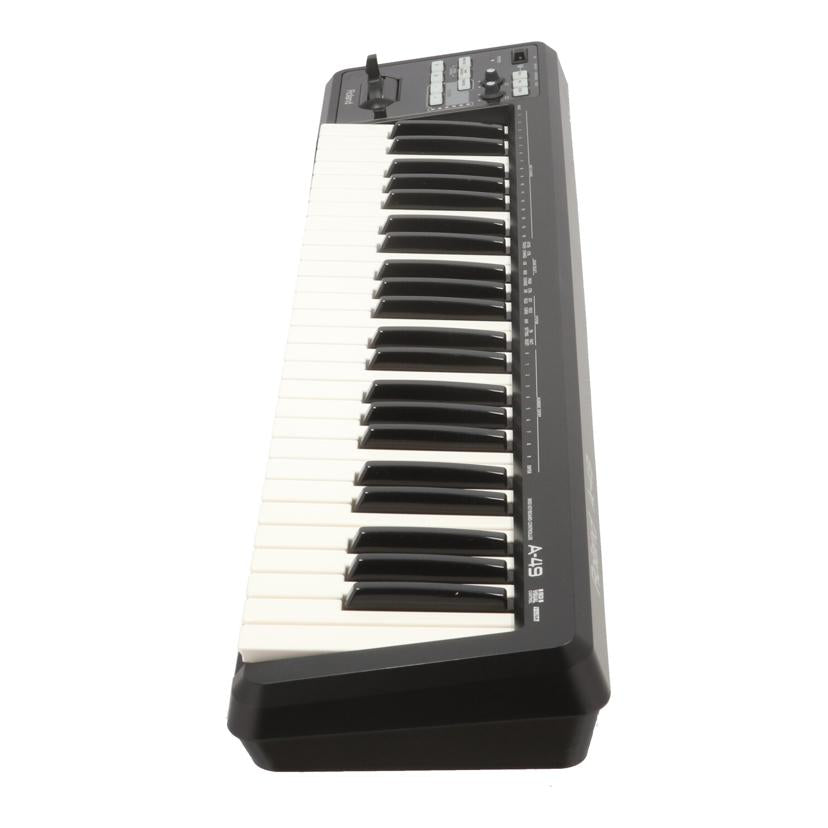 Roland ローランド /MIDIキーボードコントローラー/A-49//21A6E5529/Bランク/77