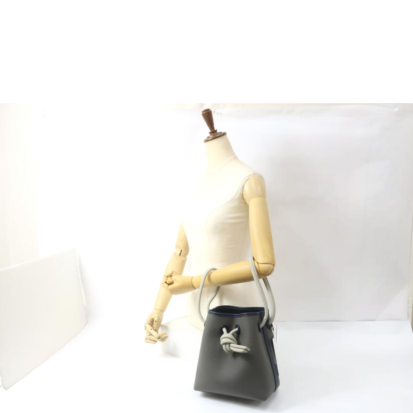 VASIC×TOMORROWLAND ヴァジック×トゥモローランド/レザーハンドバッグ 巾着 グレー×ネイビー//SAランク/65