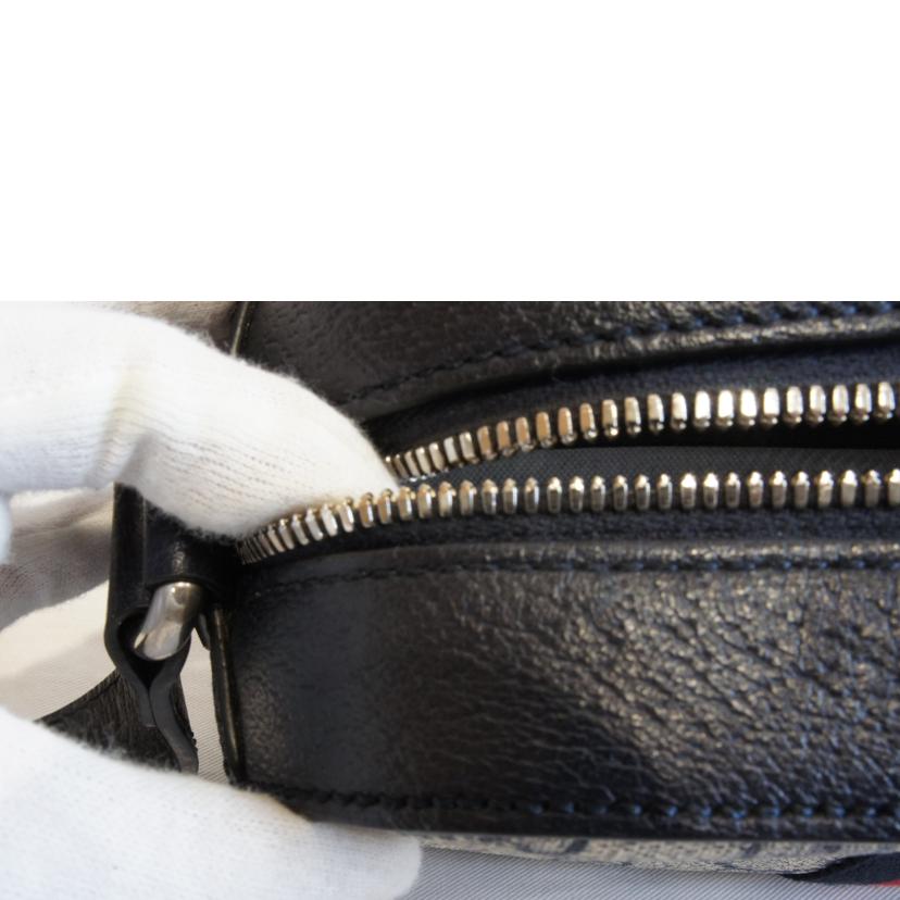 GUCCI グッチ/GGスプリームオフディアシェリーラインショルダーGGマーモント/681064//498***/Aランク/92