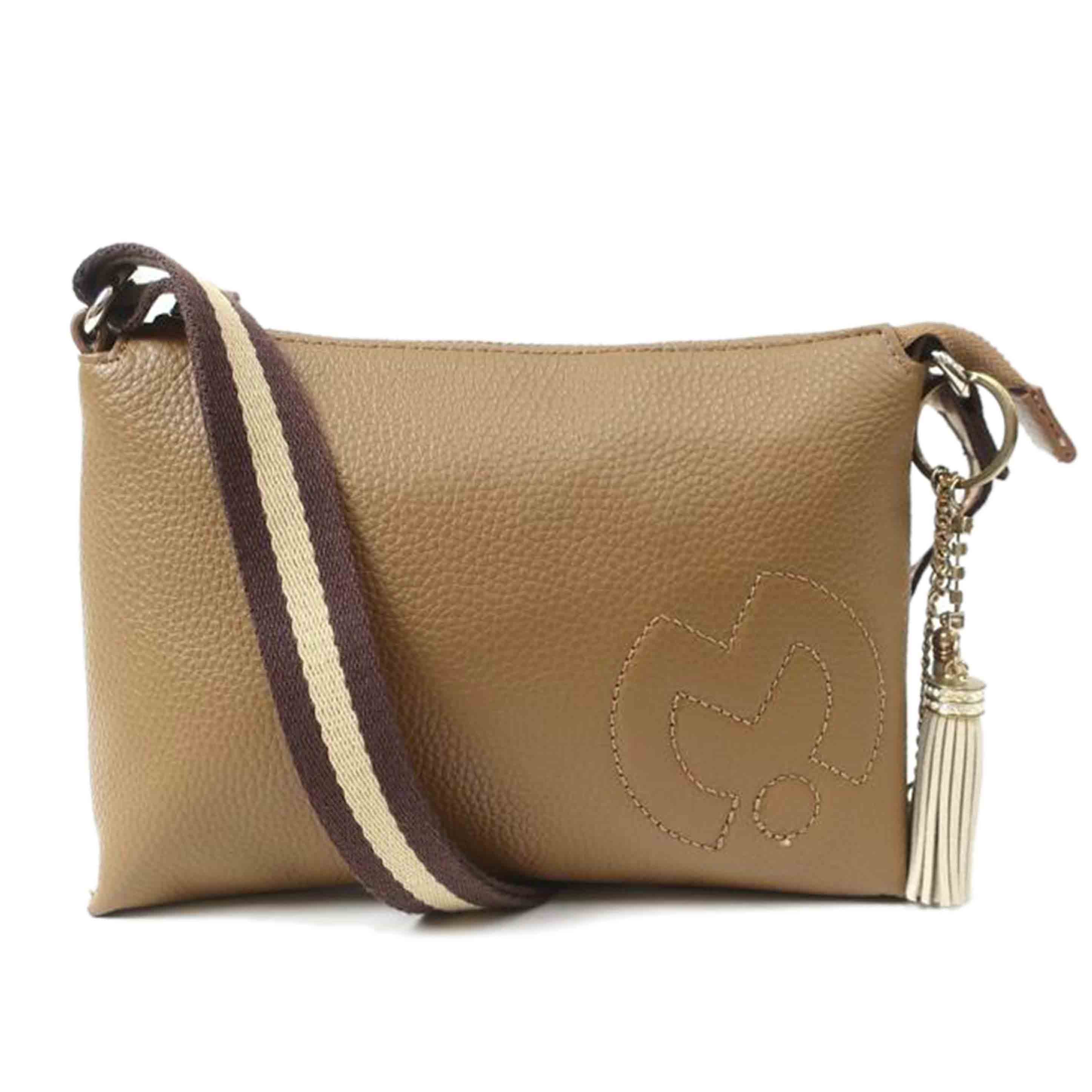 ミラ ショーン バイ チカ キサダ」が大人女子に支持される理由とは？ 新時代のベーシックを深堀り｜ファッション｜ELLE［エル デジタル］ ミラショーン