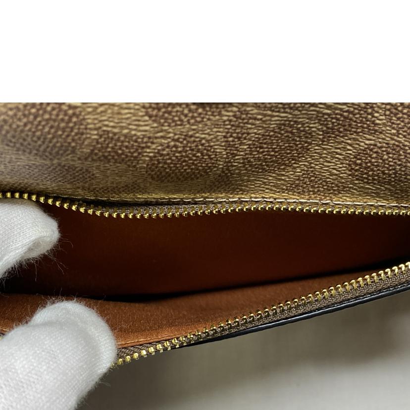 COACH コーチ/ステーショントート シグネチャーキャンバス/CCD69//Aランク/52