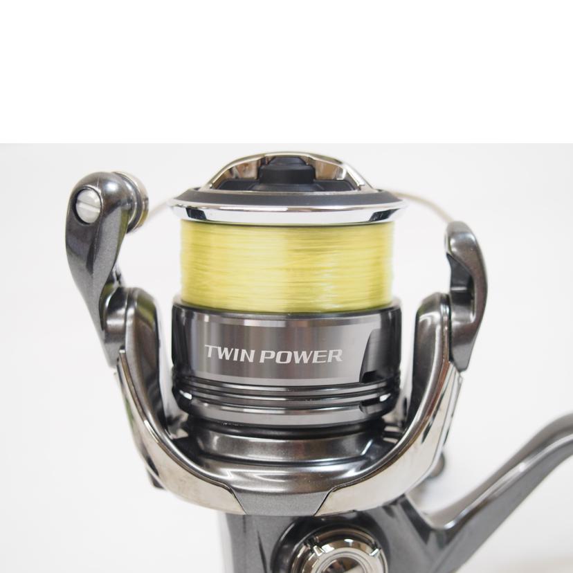 SHIMANO シマノ/24ツインパワー C2000S/046765//Aランク/71