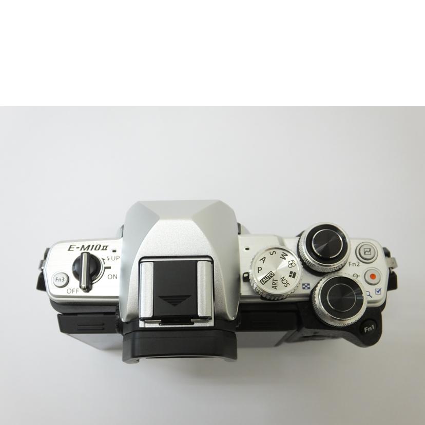 OLYMPUS オリンパス/OM-D MarkII/ダブルレンズキット/OM-D E-M10 MarkII//BHKD30552/ABランク/88