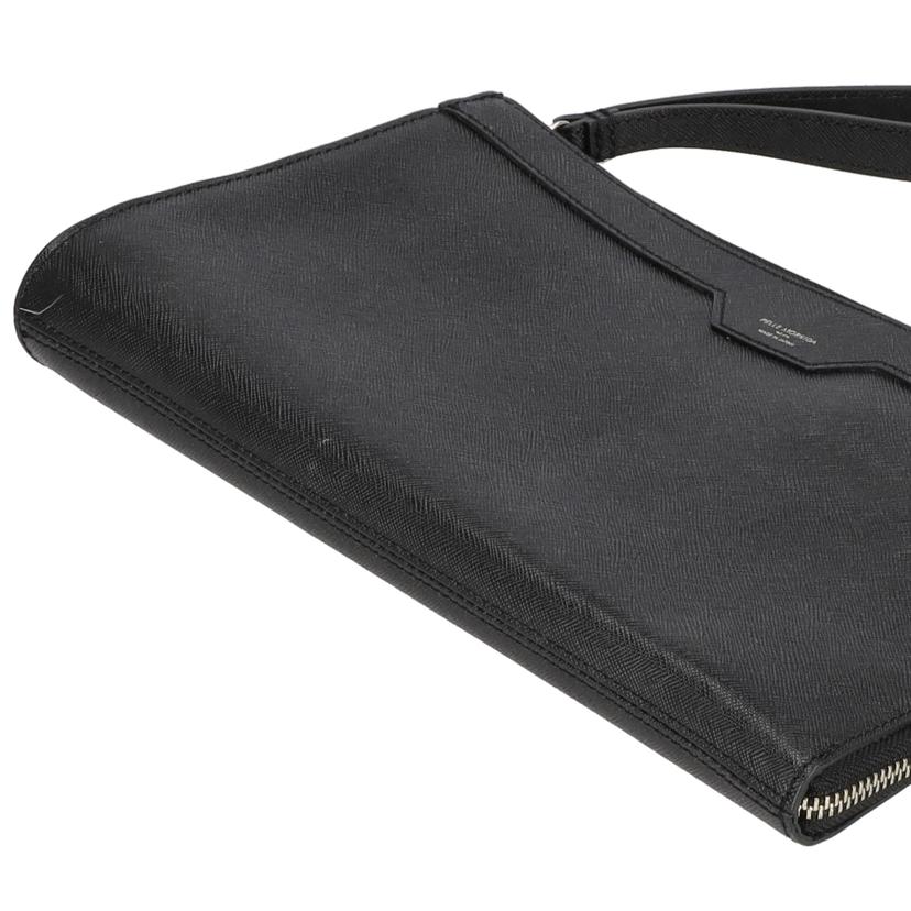 PELLE MORBIDA ペッレモルビダ/型押しレザークラッチバッグ/ブラック/CA011//ABランク/18