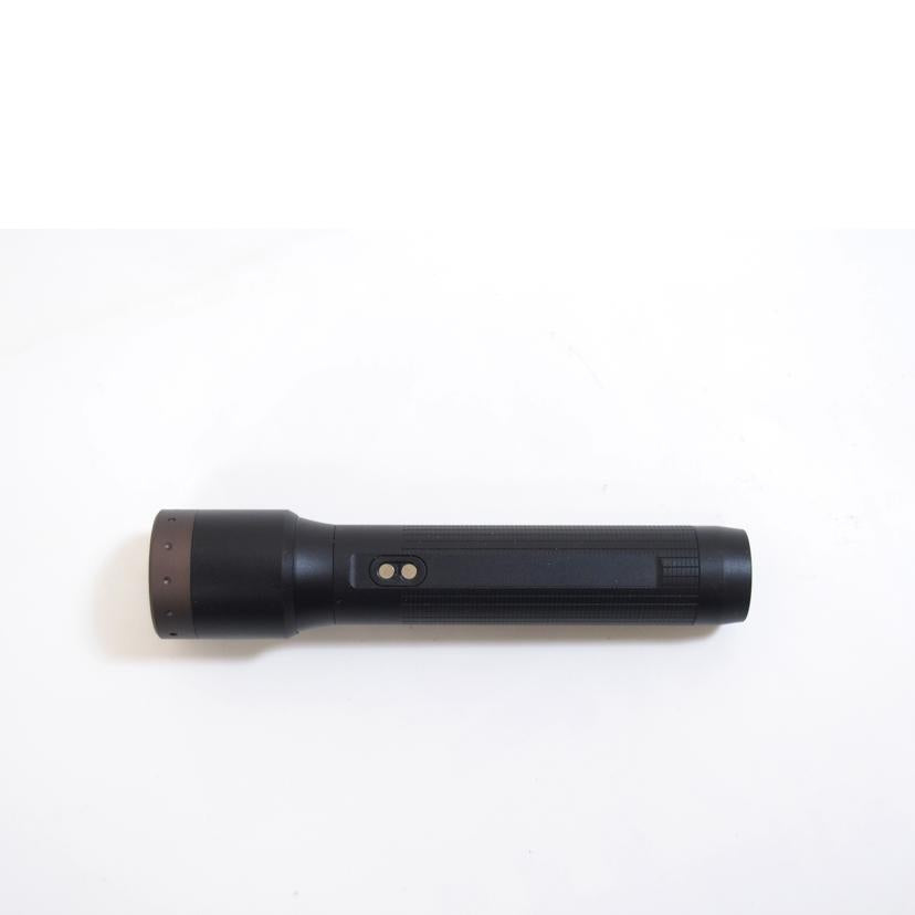 LED LENSER P7RCORE//Sランク/71