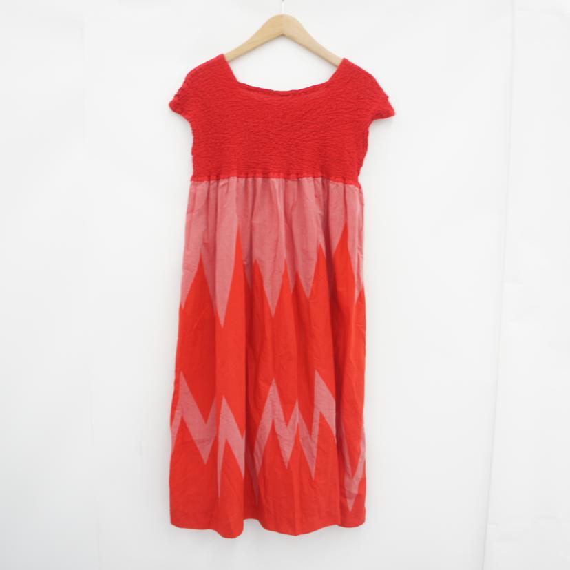 ISSEY MIYAKE イッセイミヤケ/ISSEY MIYAKE Me ワンピース RED//ABランク/78