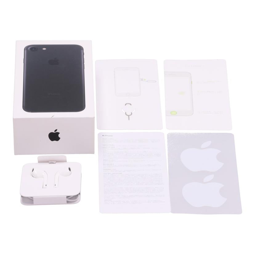 Apple docomo アップル /iPhone7 32GB/MNCE2J/A//F71W485CHG7X/Bランク/01