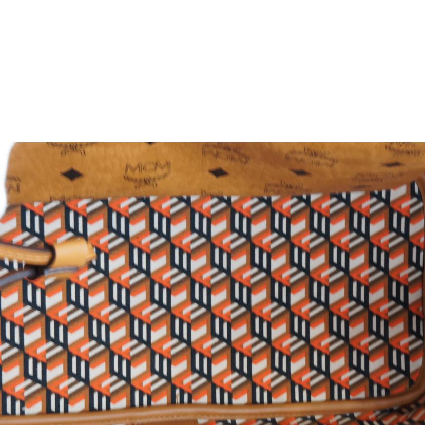 MCM エムシーエム/ロゴグラムスイングトートブラウンポーチ付/MWPCSV101C0001//SAランク/92