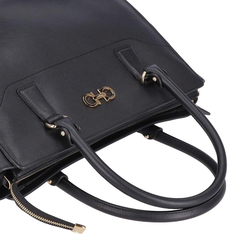 Ferragamo フェラガモ/2wayガンチーニレザートート/ブラック/GG-21F271//Aランク/75