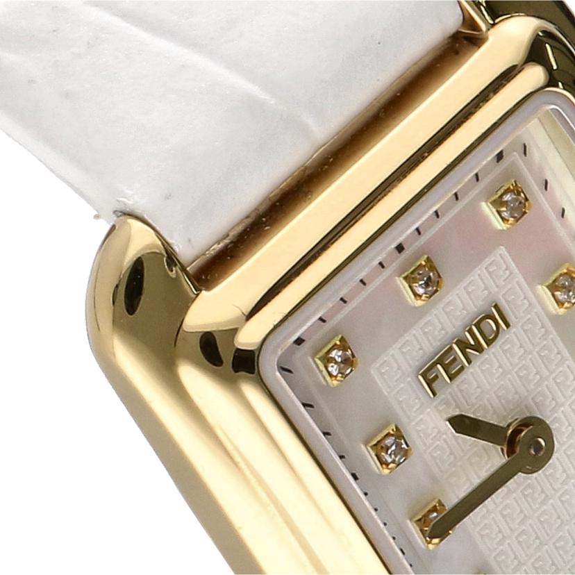 FENDI フェンディ/クラシコレクタンギュラー・ホワイトパール/クオーツ/F702424541D1//003***********/Aランク/09
