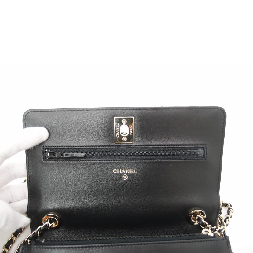 CHANEL シャネル/トレンディCCトップハンドルマトラッセ2wayバッグ/ブラック/AP4184//KHE*****/Aランク/69