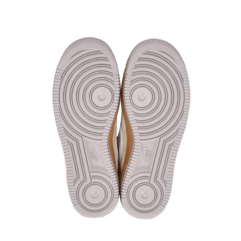 NIKE ナイキ/エアフォース1 '07/HV4306-234//SAランク/76