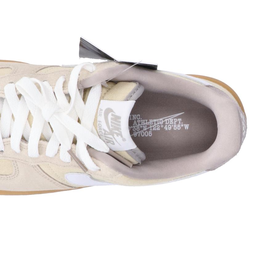 NIKE ナイキ/エアフォース1 '07/HV4306-234//SAランク/76