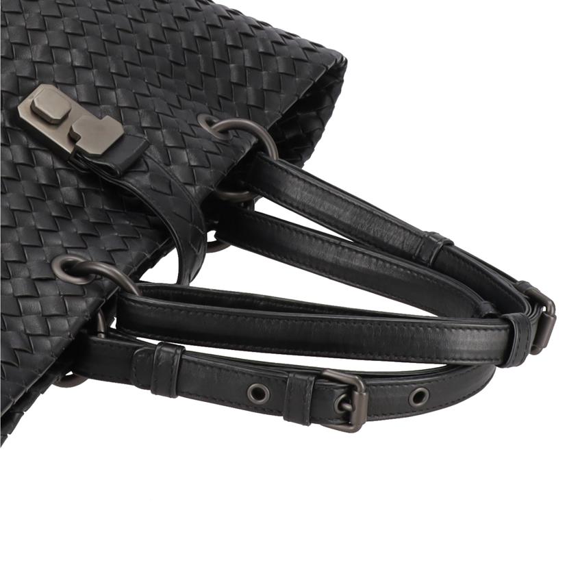 BOTTEGA VENETA/カプリイントレチャートラージトート/ブラック/297983//B08*******/Aランク/75