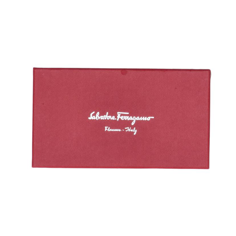 Ferragamo フェラガモ/ヴァラリボンラウンドファスナー長財布/ブッラク/22-C908//SAランク/75