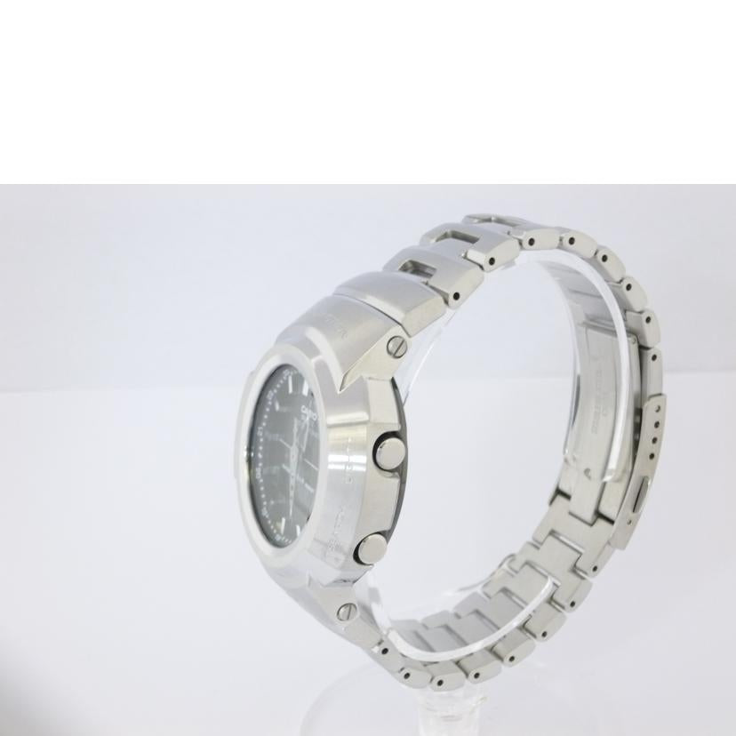 CASIO カシオ/G-SHOCK/AW-500シリーズ/フルメタル/電波ソーラー/AWM-500D-1AJF//Aランク/88