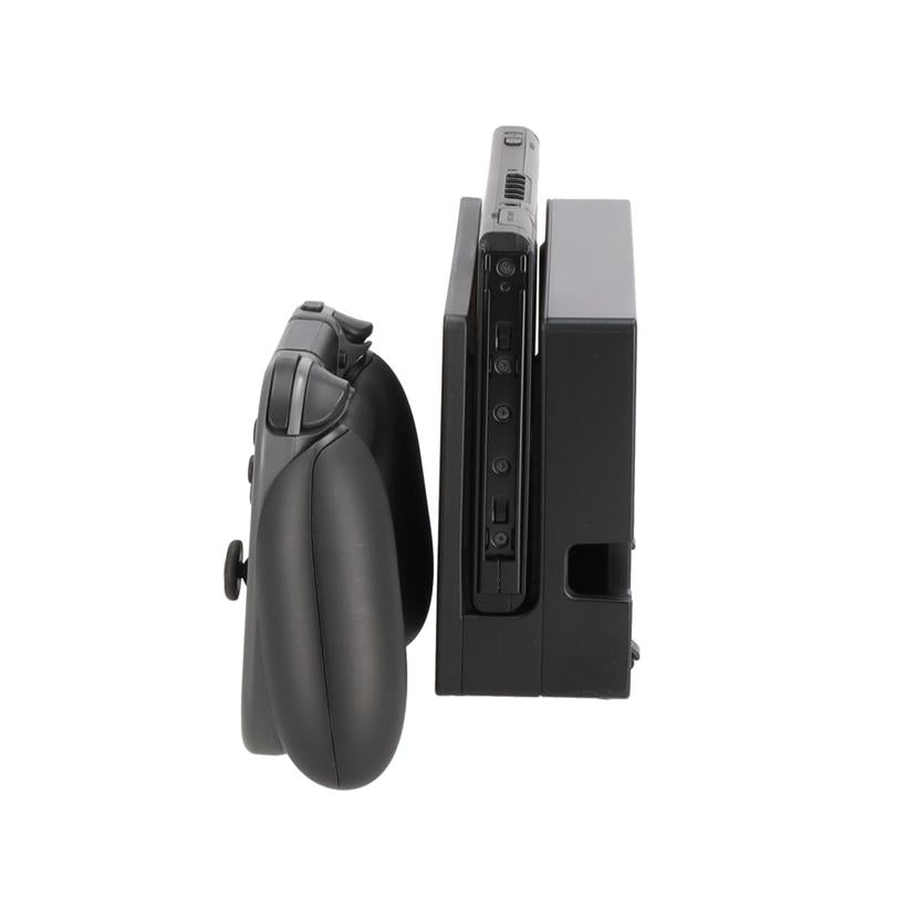 NINTENDO 任天堂/Switch モンスターハンターダブルクロス スペシャルパック/HAC-S-KCAEB//Bランク/09