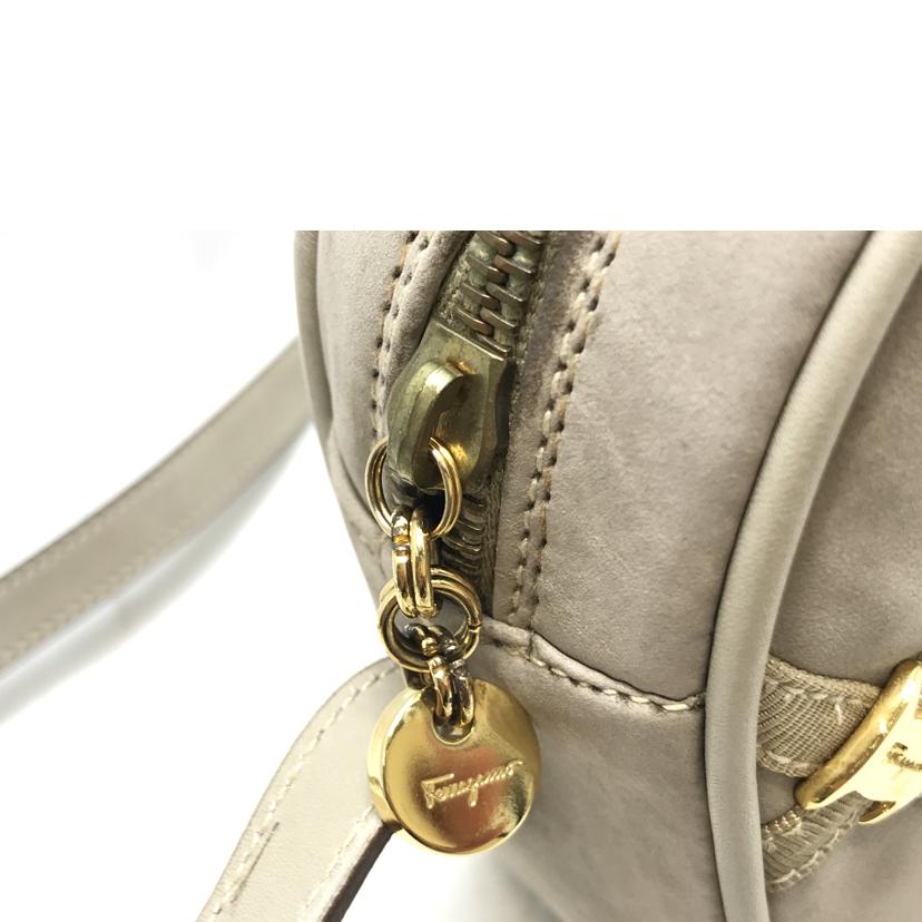 Ferragamo フェラガモ/ヴァラ ポシェット スェード ショルダーバッグ/BA2105556//Bランク/51