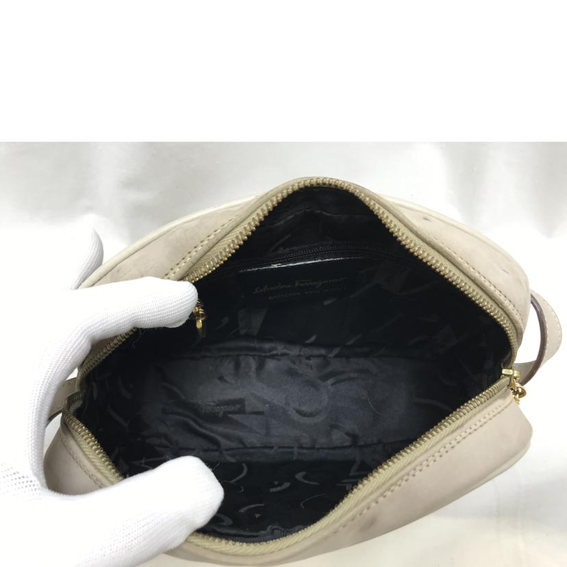 Ferragamo フェラガモ/ヴァラ ポシェット スェード ショルダーバッグ/BA2105556//Bランク/51