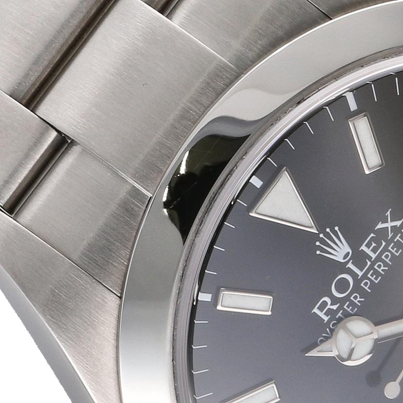 ROLEX ロレックス 腕時計 新品仕上済 ランダムシリアル 前期型 ブラックダイアル ステンレス メンズ 自動巻き/エクスプローラー1・ブラックアウト/ランダム番/214270//9M9*****/SAランク/19