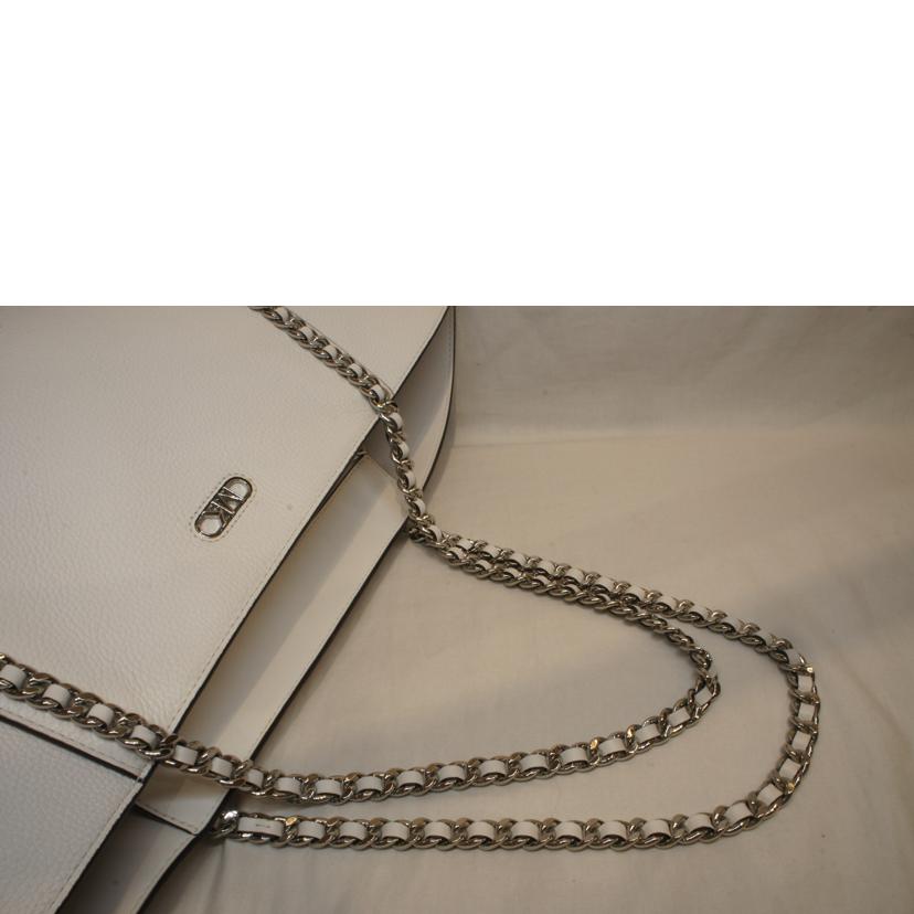 MICHAEL KORS/ラージチェーントートホワイト//Aランク/92