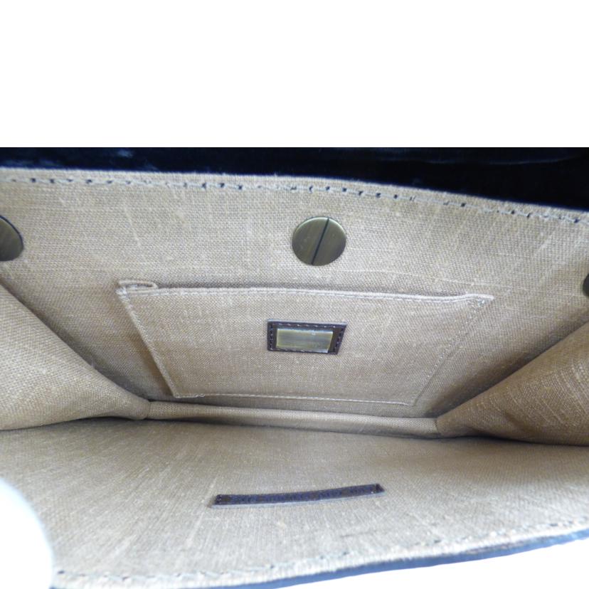 FENDI フェンディ/レザーショルダーバッグ/2415 8BP035//AE9****/ABランク/64