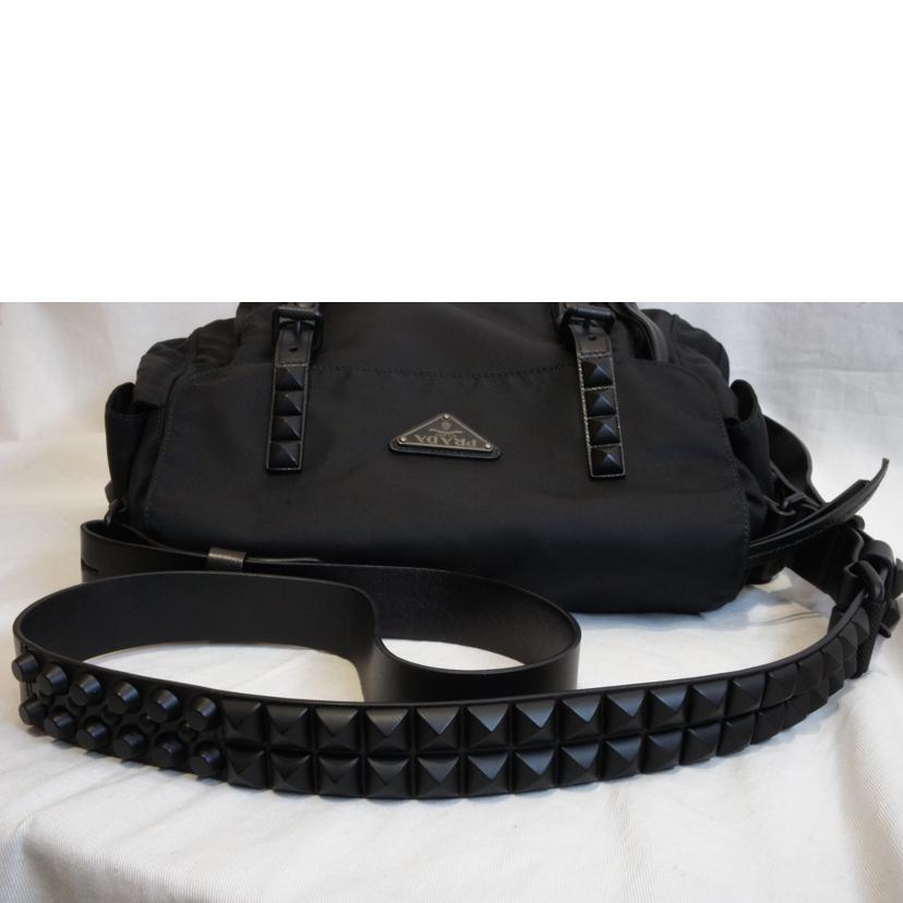 PRADA プラダ/ナイロンスタッズショルダーブラック/1BD118//255/Aランク/92