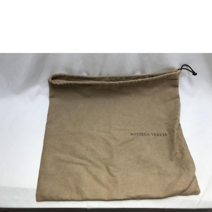 BOTTEGA VENETA ボッテガベネタ/イントレチャートショルダーバッグ/163971//V77*******/Bランク/51