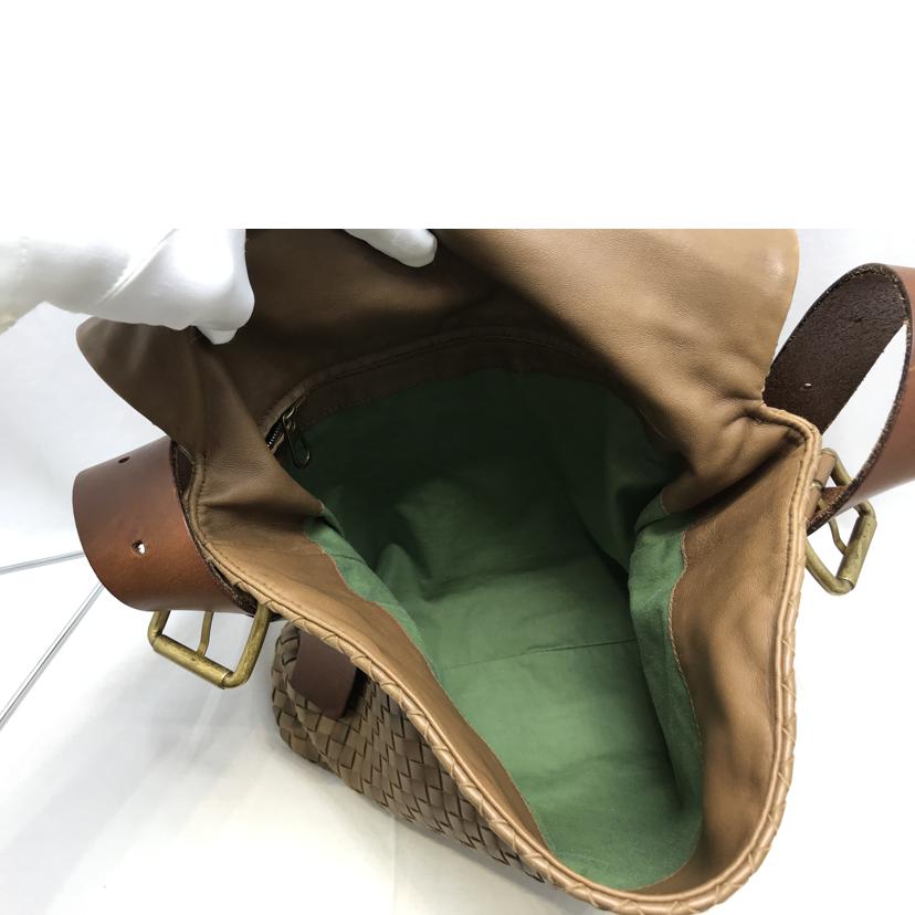 BOTTEGA VENETA ボッテガベネタ/イントレチャートショルダーバッグ/163971//V77*******/Bランク/51