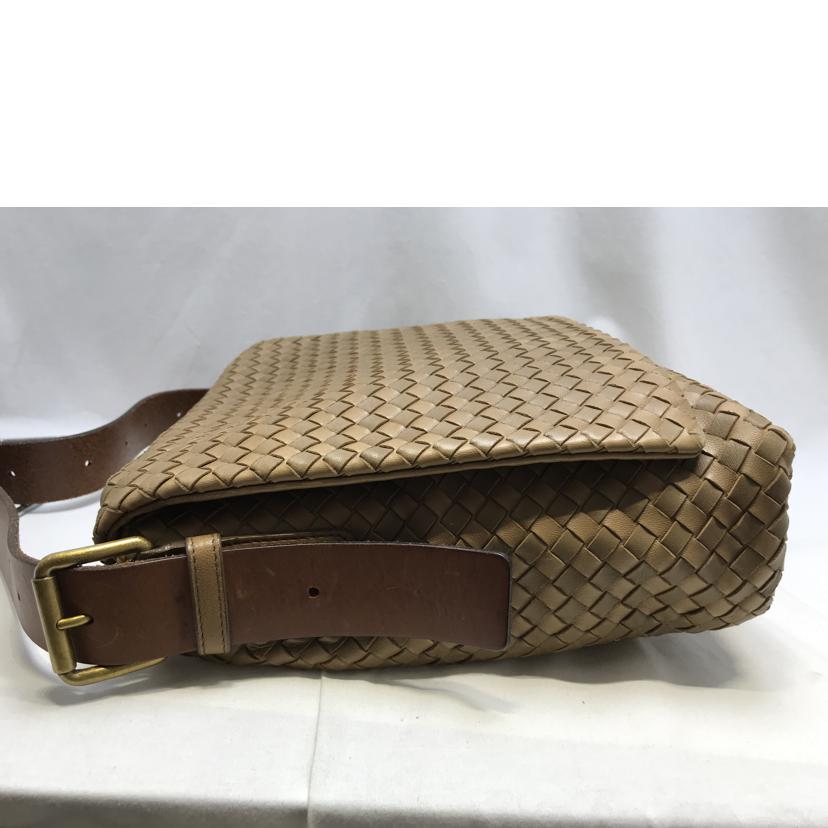BOTTEGA VENETA ボッテガベネタ/イントレチャートショルダーバッグ/163971//V77*******/Bランク/51