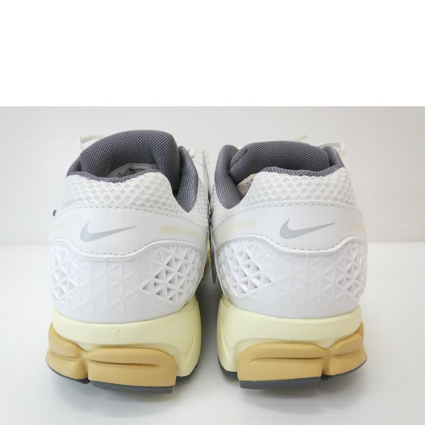 NIKE ナイキ/Zoom Vomero 5/FJ2028-101//ABランク/88