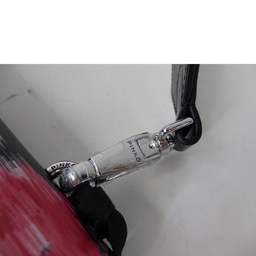 /PINKO ハンドバッグ 黒//Aランク/84