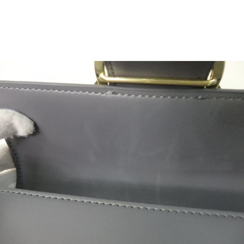 /PINKO ハンドバッグ レッド//Aランク/84