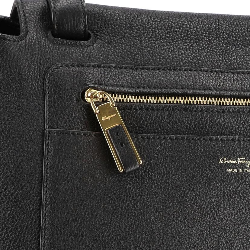Ferragamo フェラガモ/フェラガモレザーワンショルダー/ブラック//21F***/Aランク/75
