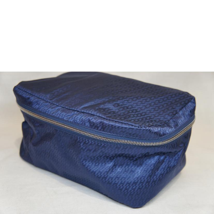 HERMES エルメス/ロゴウースドゥヴォワヤージュPM/ナイロンポーチネイビー//SAランク/92