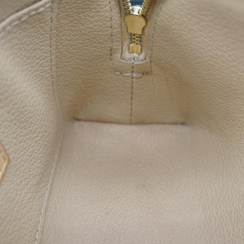 LV ルイヴィトン/ラージモノグラム/コスメポシェット/M67693//SR1***/ABランク/75