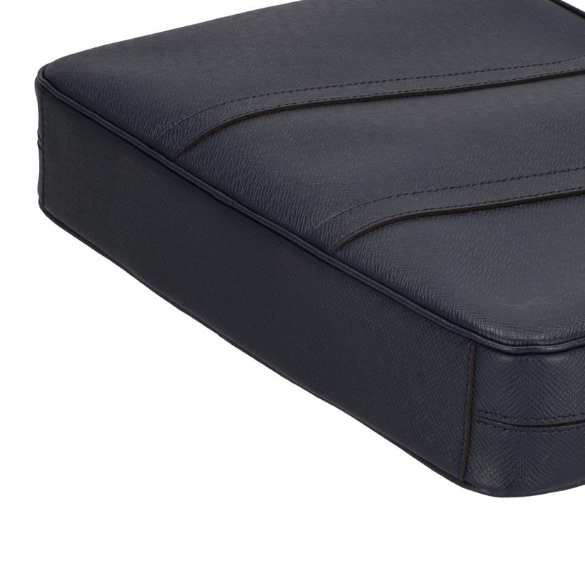 LV ルイヴィトン/ポルトドキュマン・ヴォワヤージュ/タイガ/M33412//FL4***/Aランク/85