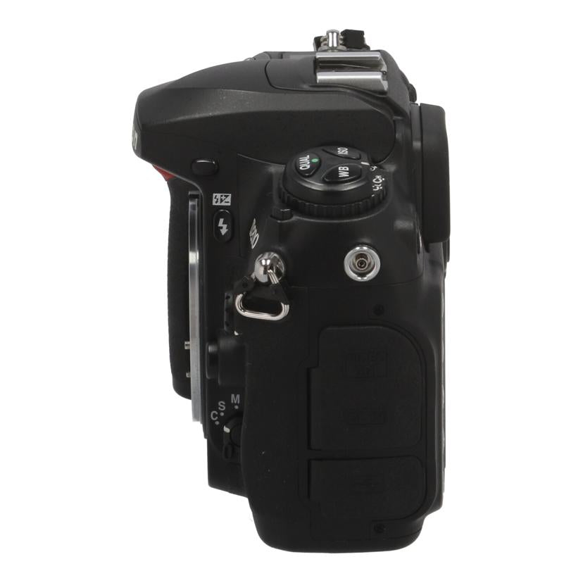 Nikon ニコン /デジタル一眼 ボディ/D200 ボディ//2003698/Bランク/62