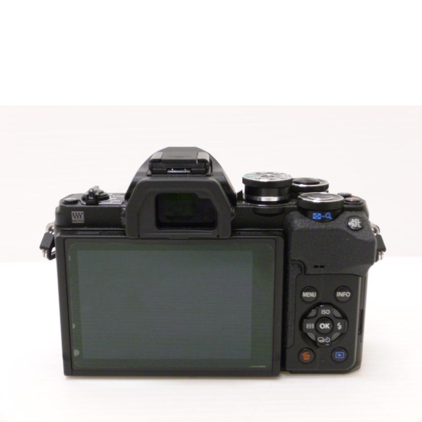 OLYMPUS オリンパス/OM-D E-M10MarkIVEZダブルズーム/OM-D E-M10MarkⅣ//BJHA22528/ABランク/88