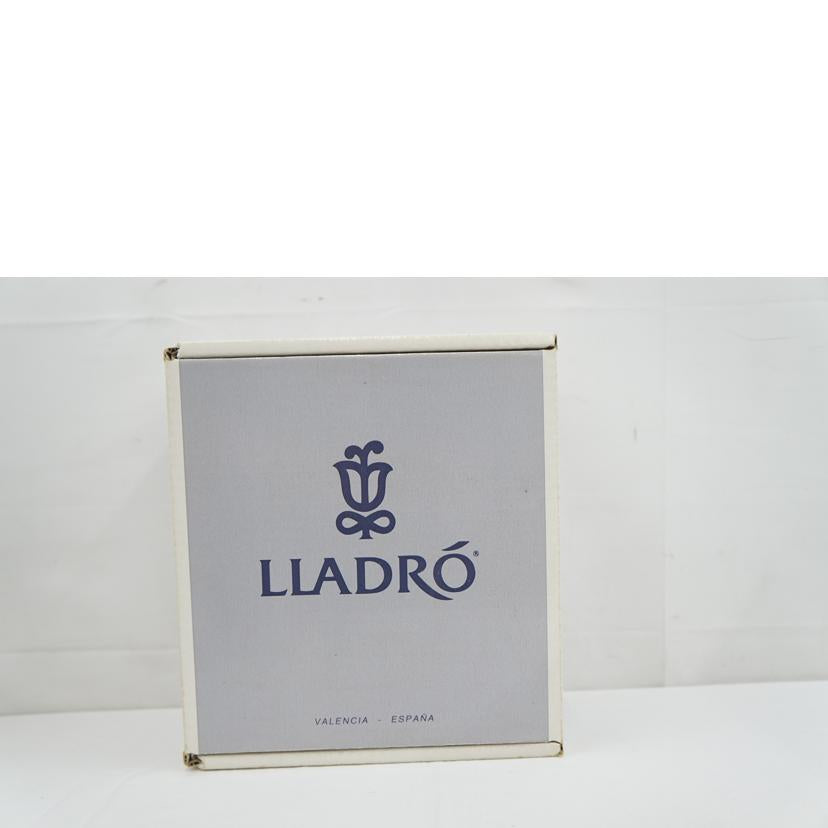 LLADRO リヤドロ/みんな、おねんね/01535//ABランク/67