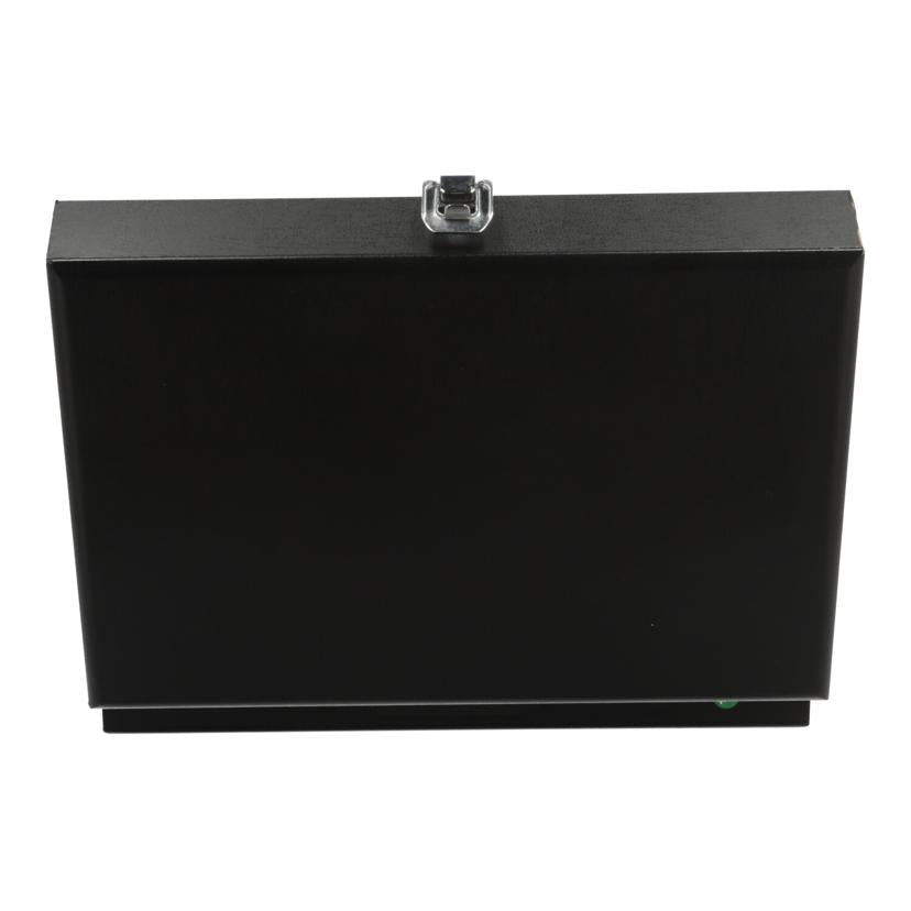 Numark ヌマーク /ポータブルレコードプレーヤー/PT01 TOURING//(21)PF1508316300113/Bランク/09