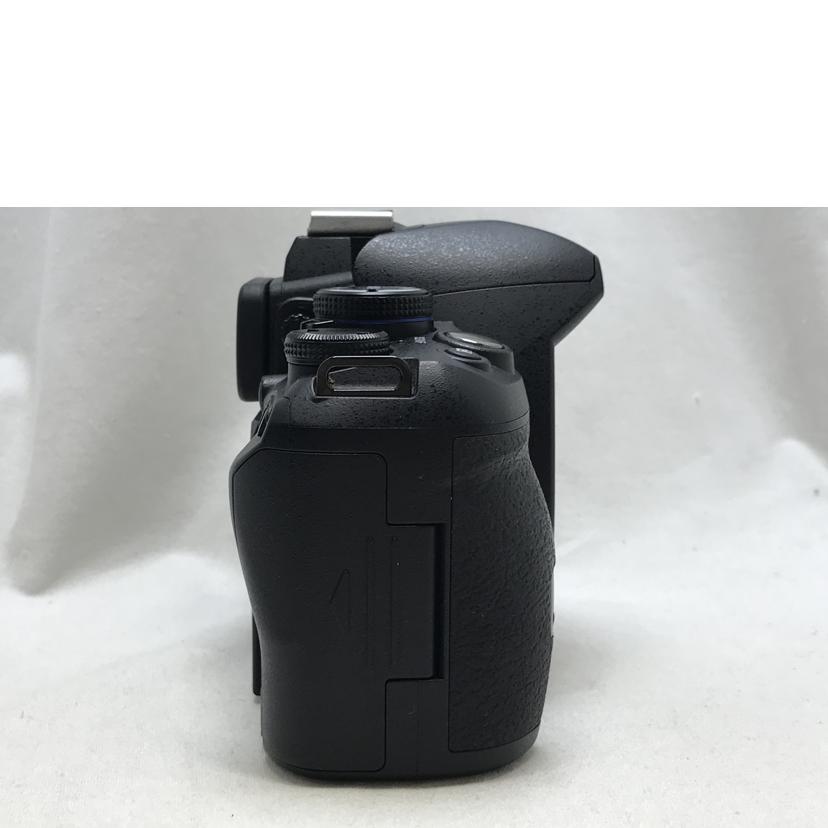 OLYMPUS オリンパス/デジタル一眼レフカメラ/E-620//G72508032/Bランク/51