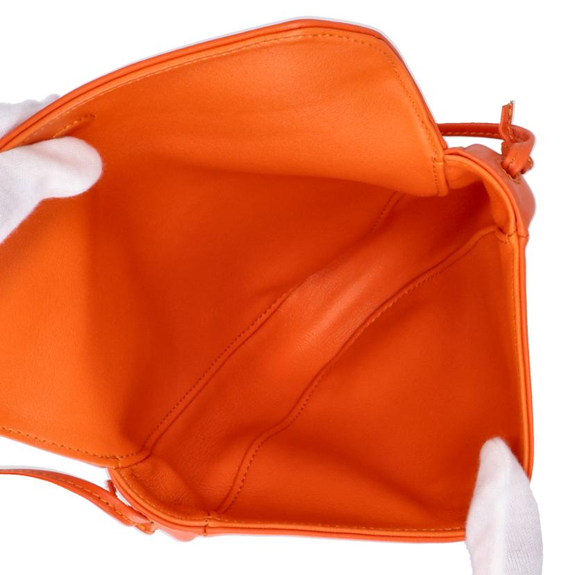 CELINE セリーヌ/トライアングルバッグ/195903DCS.11OF//Aランク/09