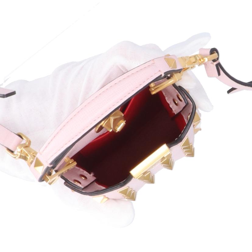 VALENTINO/ロックスタッズスマホケース//ABランク/38