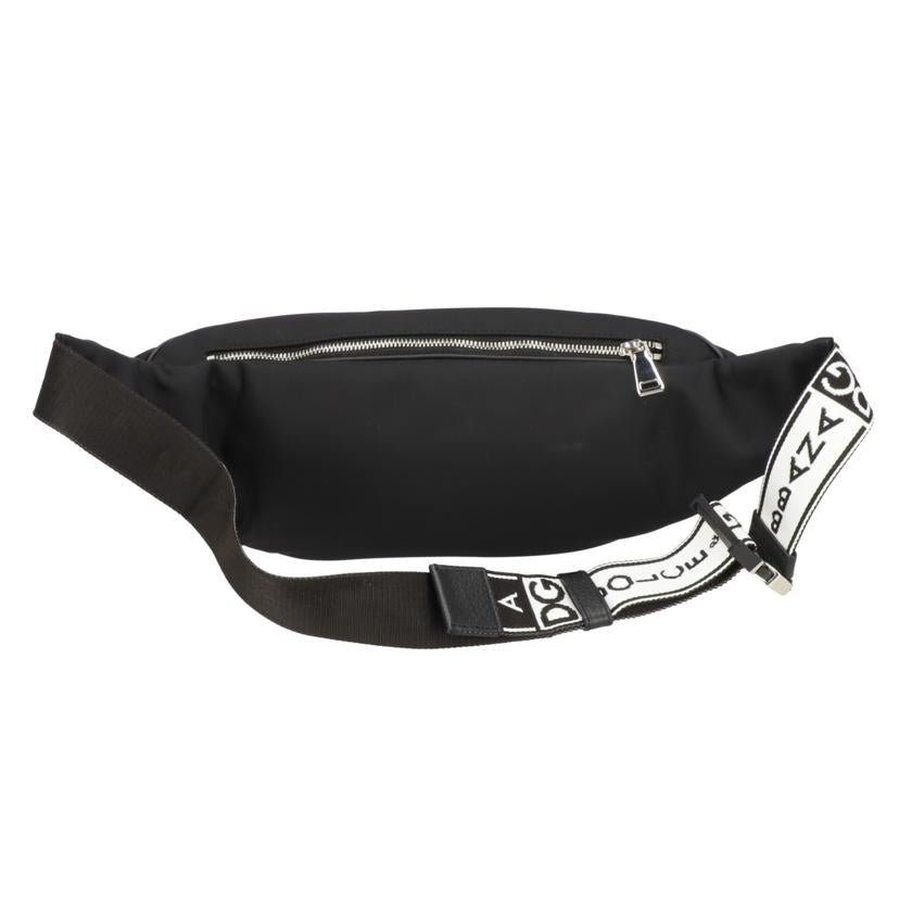 DOLCE&GABBANA/ロゴ/ナイロン×レザー/ボディバッグ/BM1495//Aランク/78