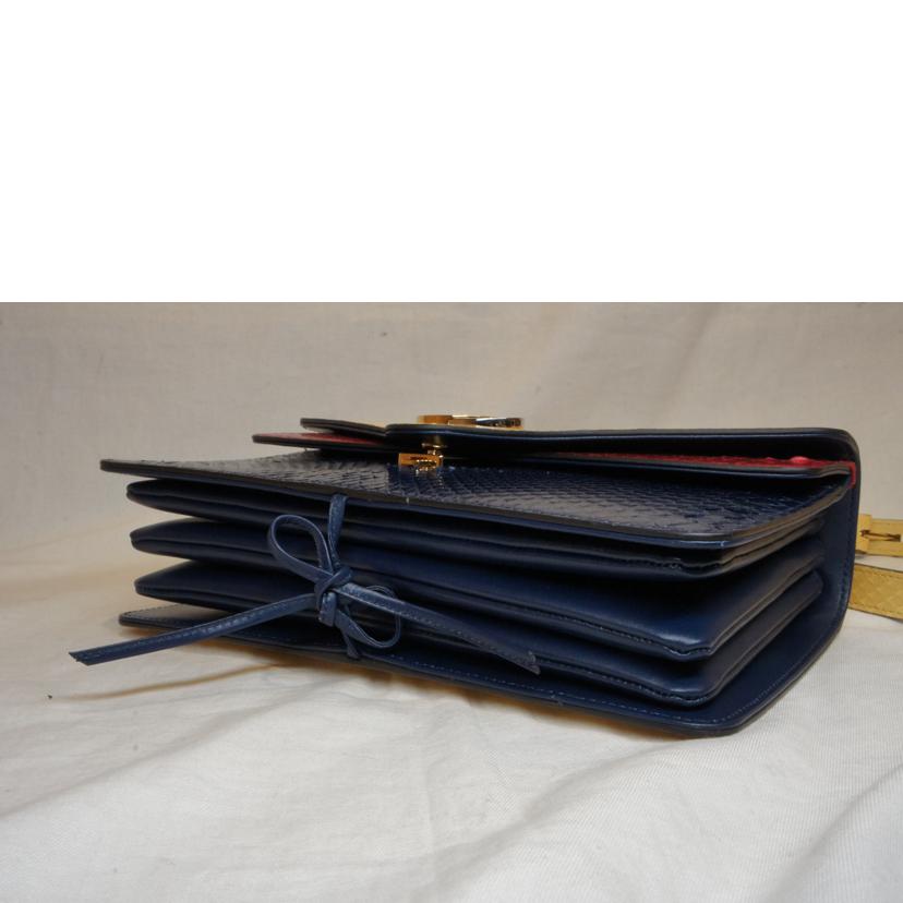 GUCCI グッチ/ショルダーバッグ/550131//Aランク/92