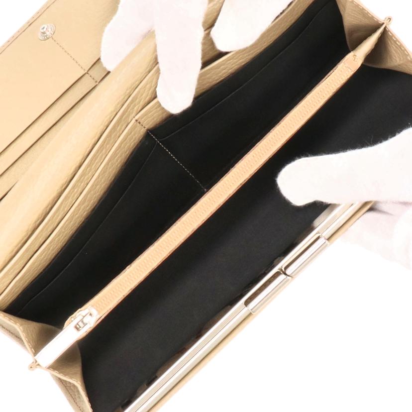 BURBERRY バーバリー/ガマ口二つ折り長財布/ベージュ//ABランク/18