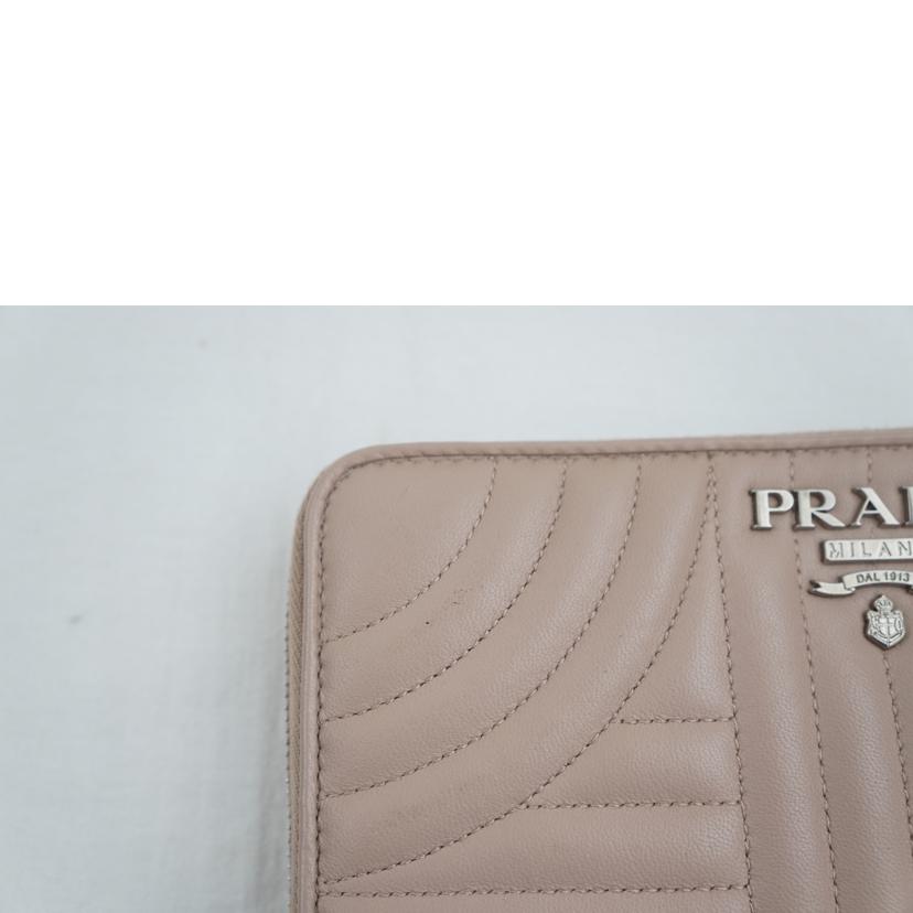 PRADA プラダ/レザーラウンドファスナーウォレット//Aランク/67